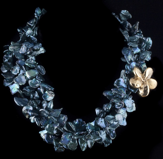 SAPPHIRE BLUE KEISHI PEARL NECKLACE W/FLOWER CLUSTER