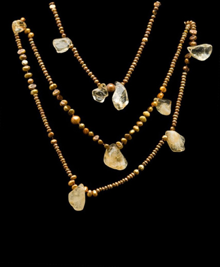 GOLDEN PEARL NECKLACE W/3 CITRINE NUGGETS